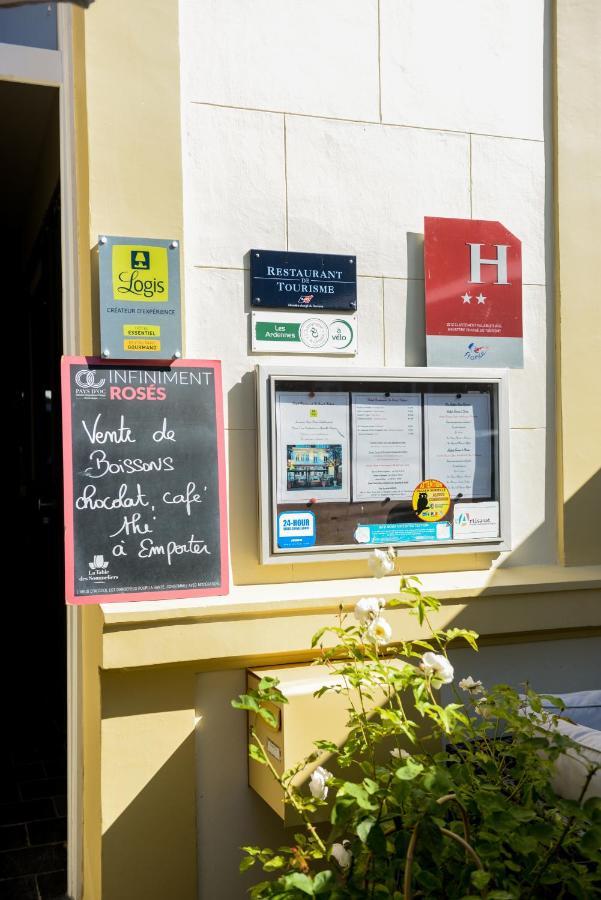 ホテル Logis Le Saint Hubert Haybes エクステリア 写真